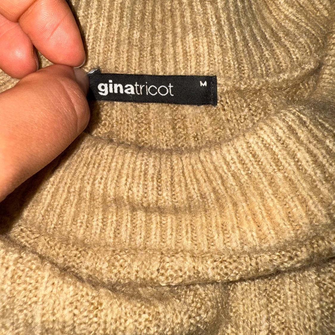 Beige ribbstickad tröja Gina Tricot - 2