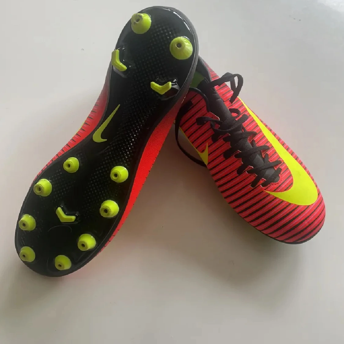 Nike Mercurial fotbollsskor röd/svart - 2