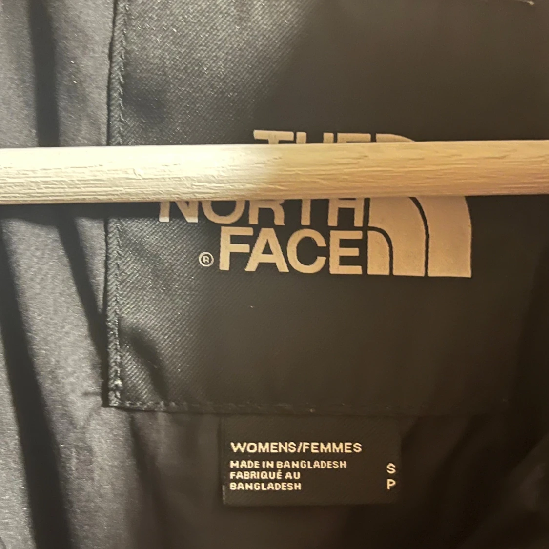 Svart pufferjacka från The North Face - 2