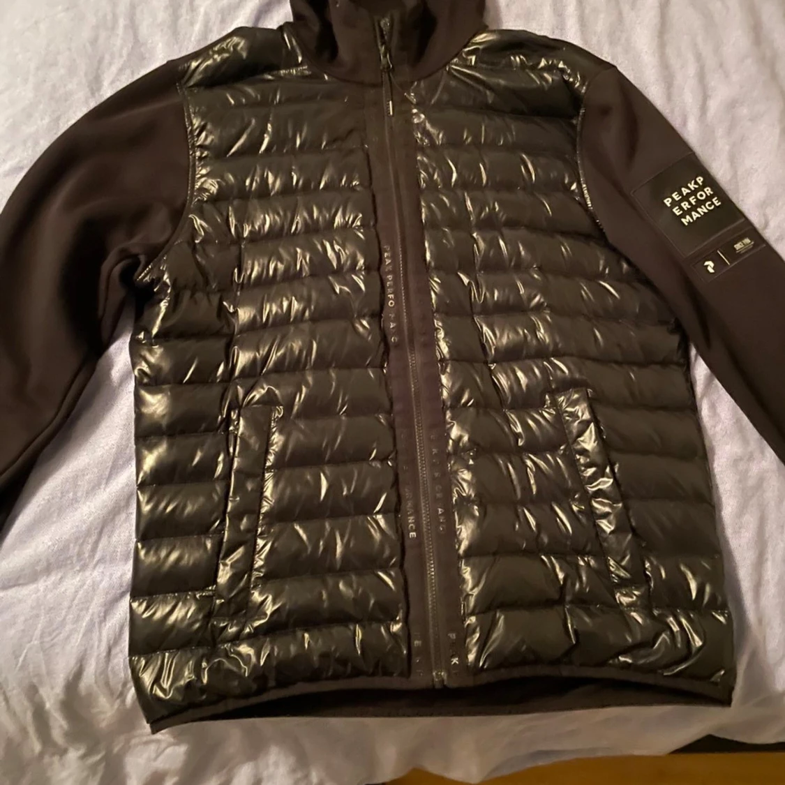 Svart pufferjacka Peak Performance - 2