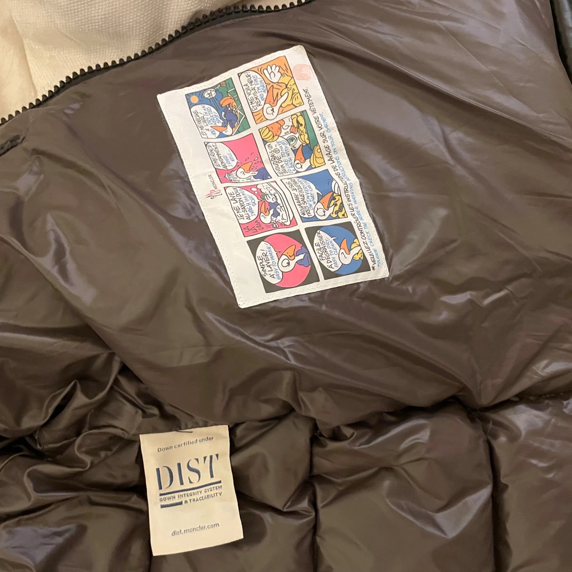 Svart Moncler Maya dunjacka med huva - 3