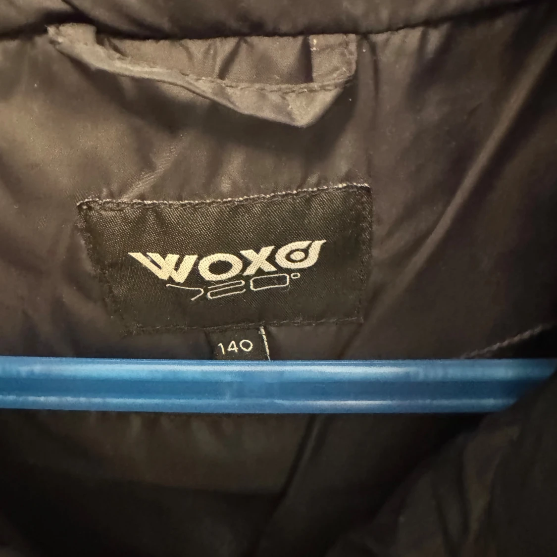 Svart dunväst från Woxo 720° - 2