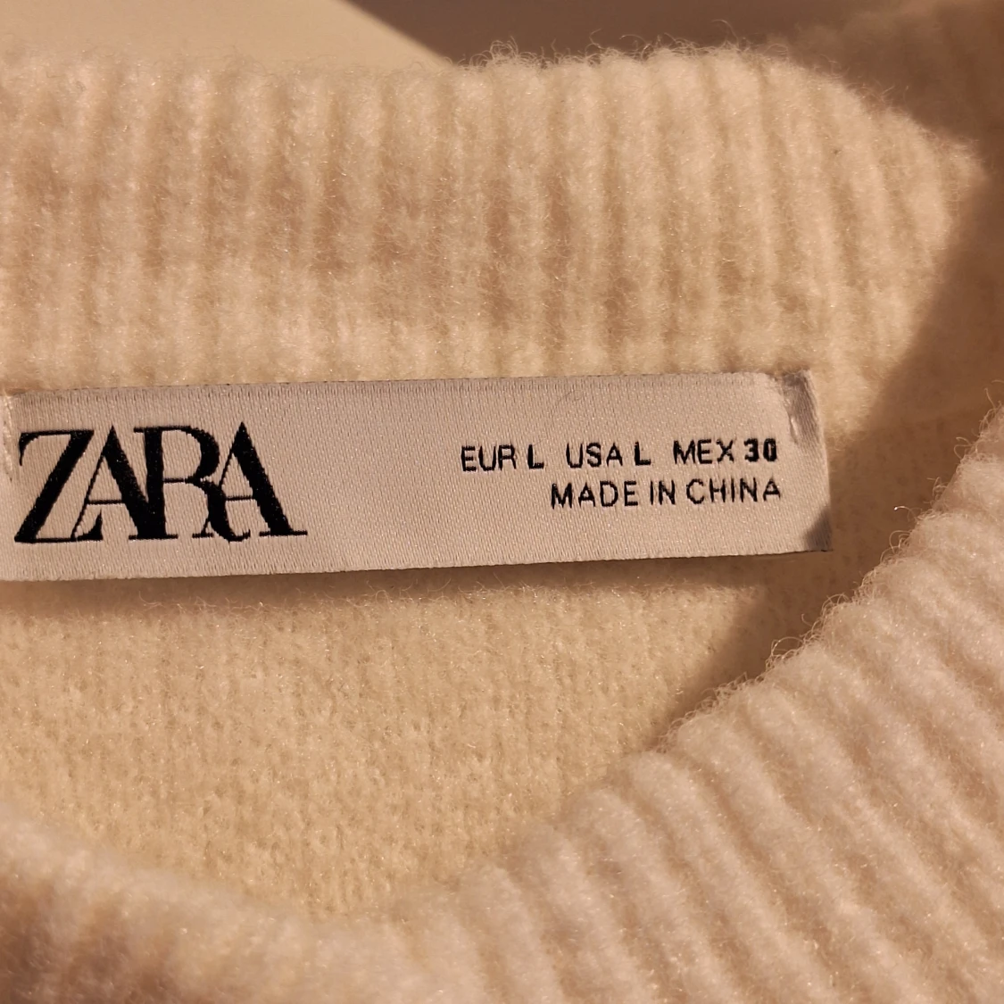 Vit kofta med kort ärm från Zara - 3