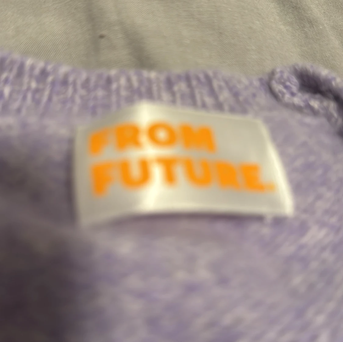 Ljuslila stickad tröja From Future - 2