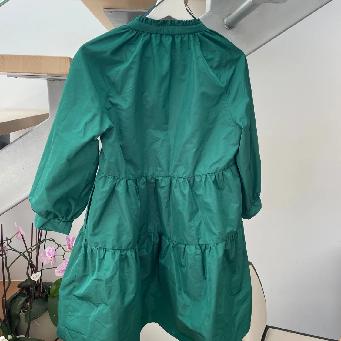 Grön  kortklänning från Zara - 3