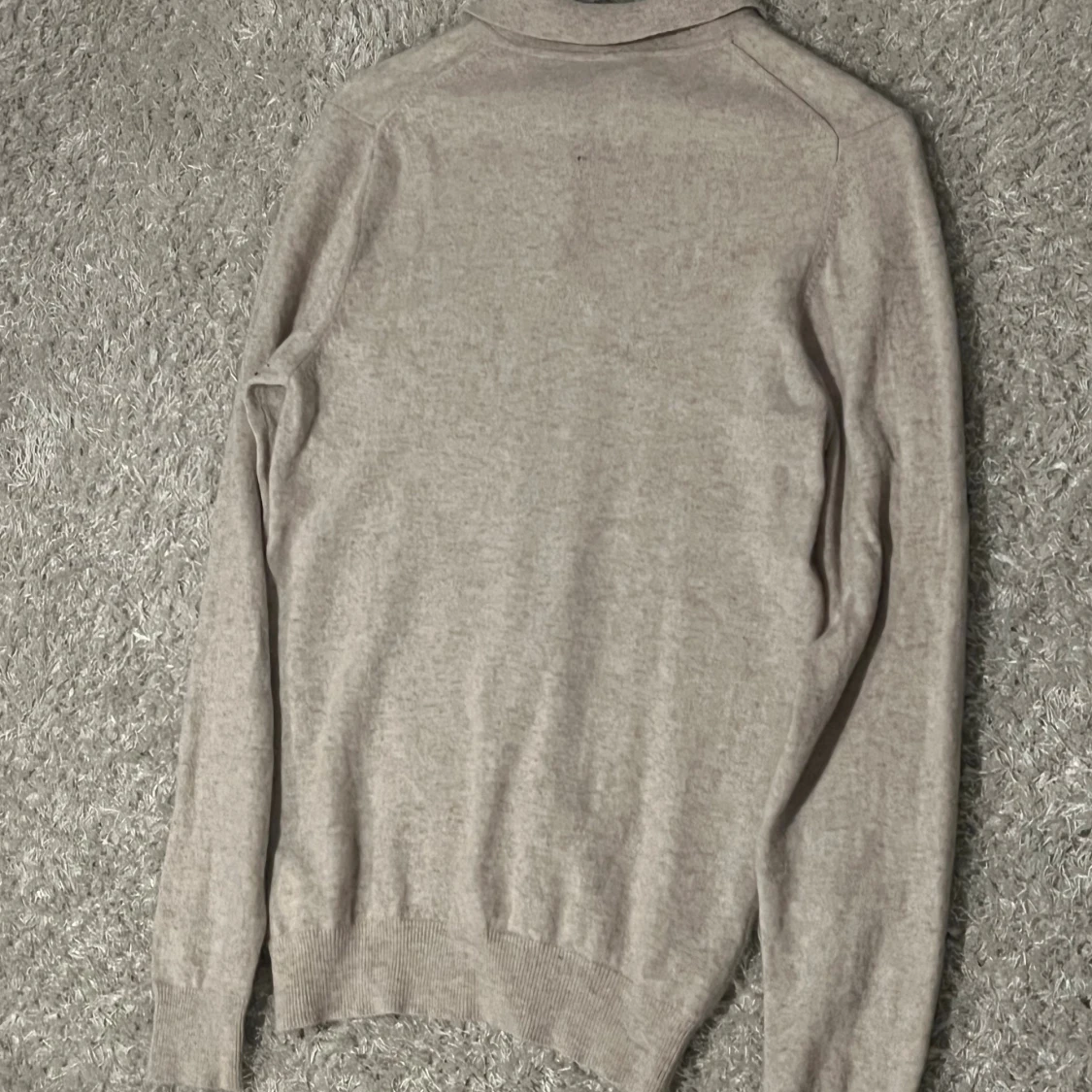 Beige kashmirpiké från Davida - 1