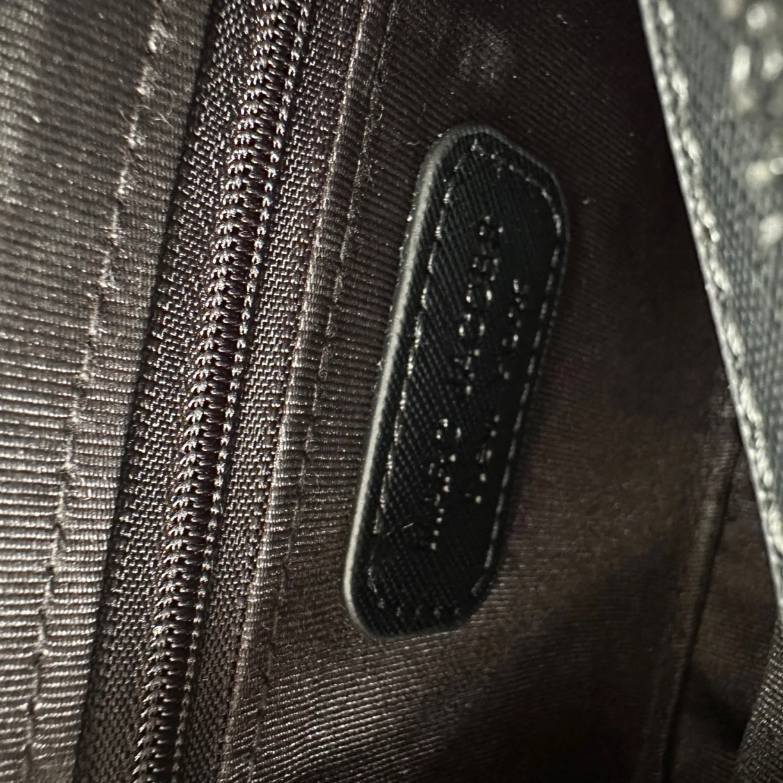 Svart axelväska från Marc Jacobs - 4