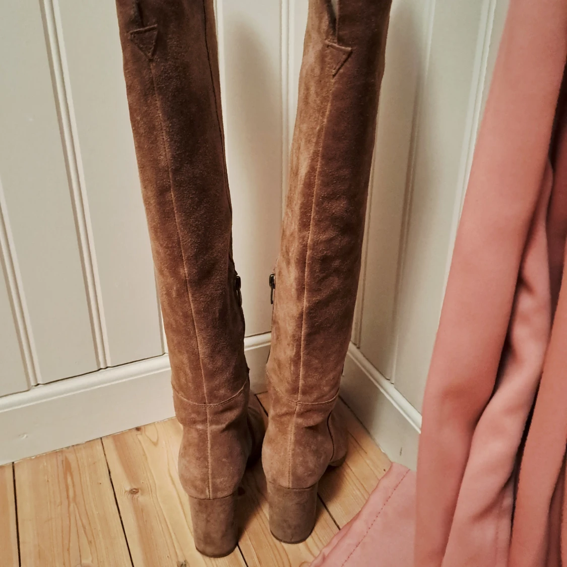 Nya Äkta mocka stövlar  - 1