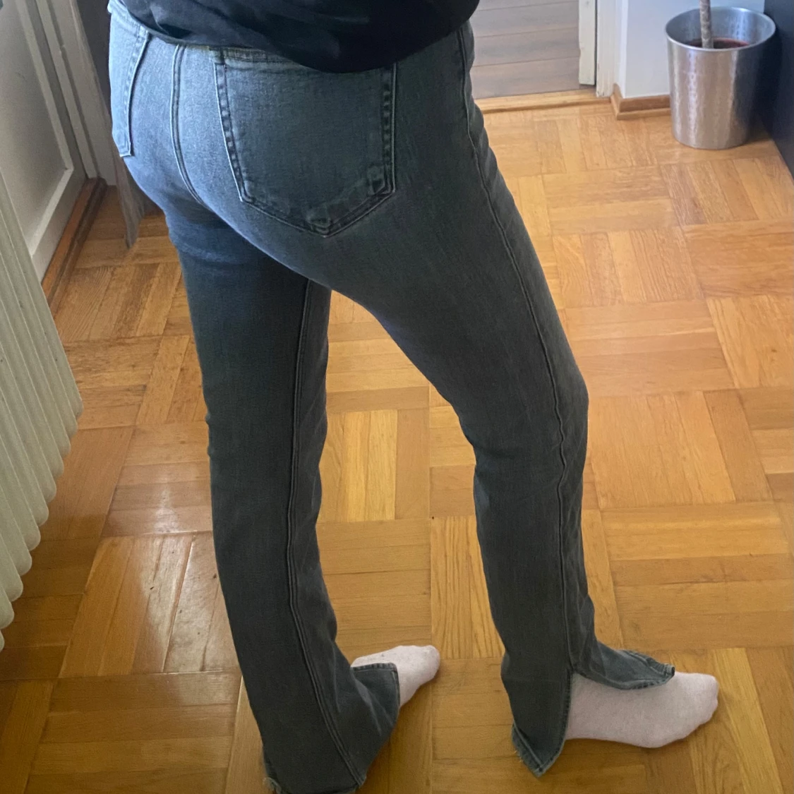 Grå bootcut jeans - 1