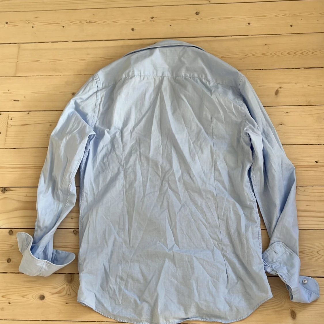 Ljusblå skjorta från The Shirt Factory - 1