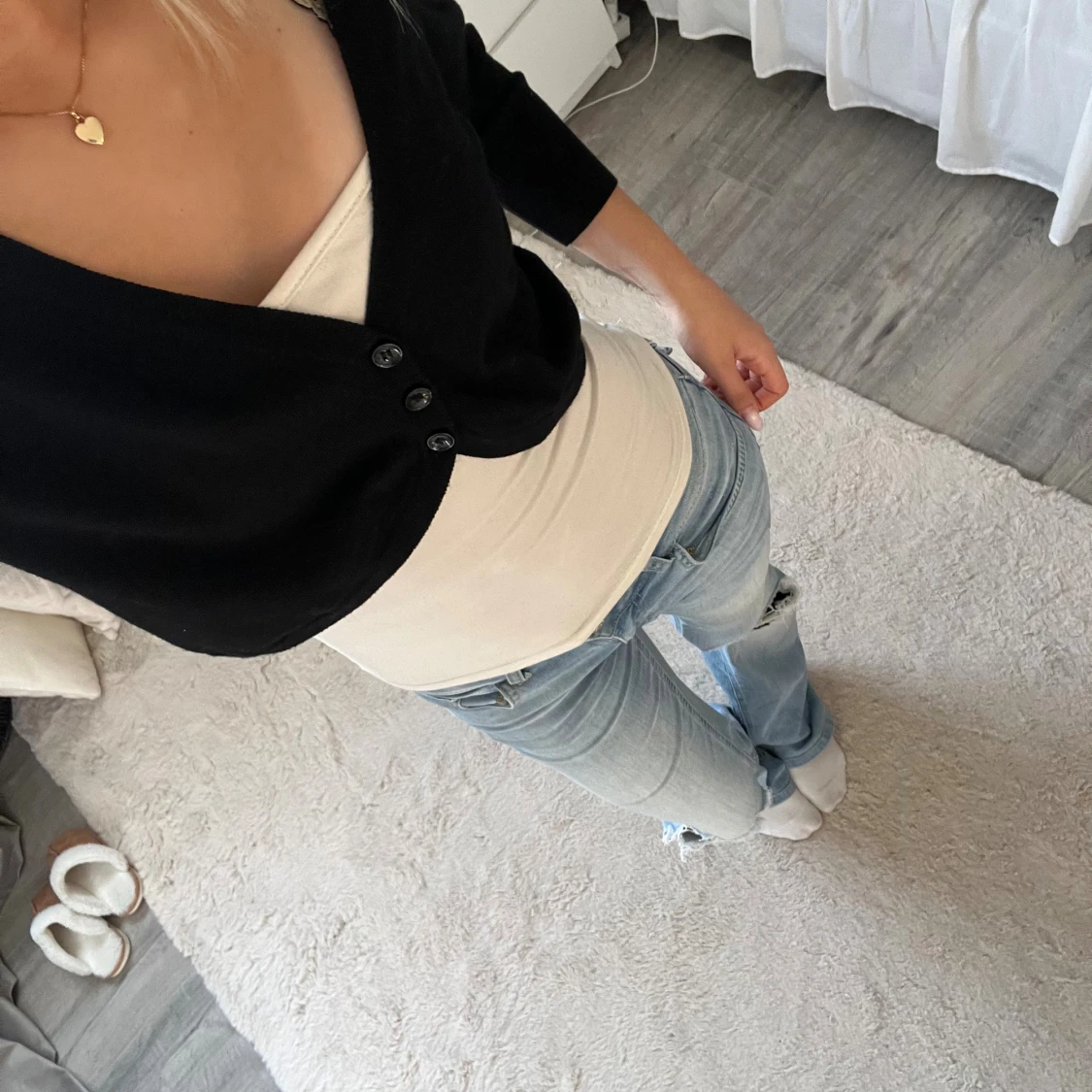 Svart kort stickad kofta - 1