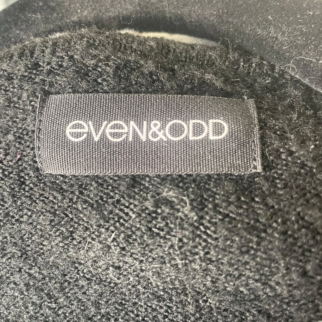 Svart omlottkofta från Even&Odd - 2