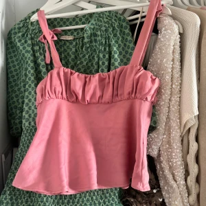 zara topp - världens finaste topp från zara😩😩🩷🩷