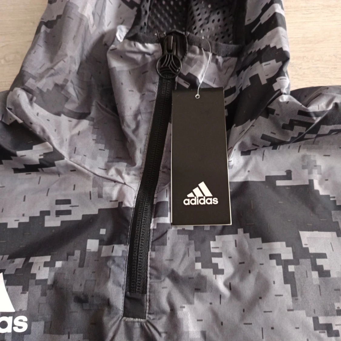 Svart camo vindjacka från Adidas - 4