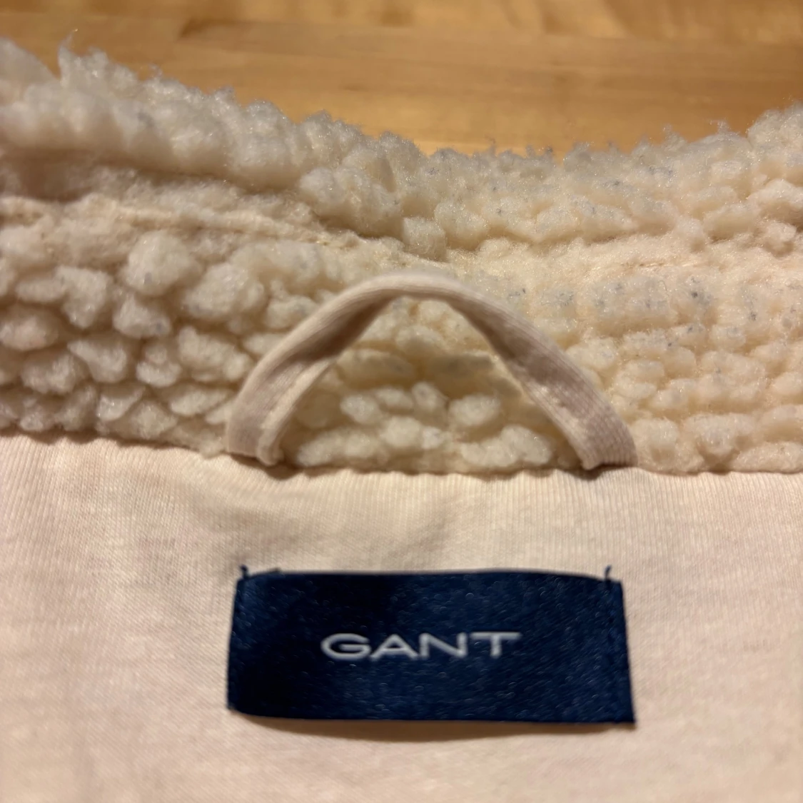 Vit teddyjacka från Gant, 146/152 - 3