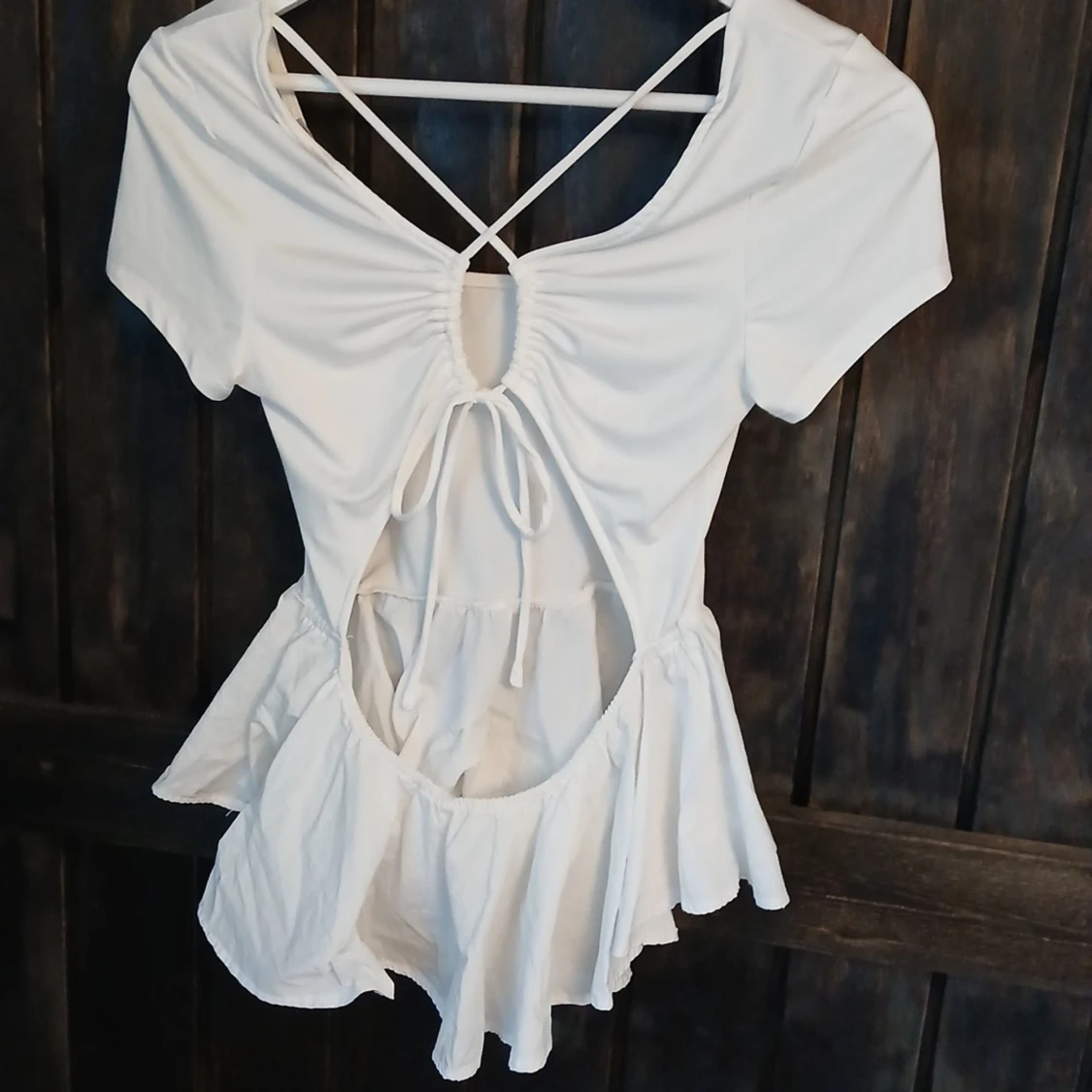 Vit peplumtop med öppen rygg H&M - 1