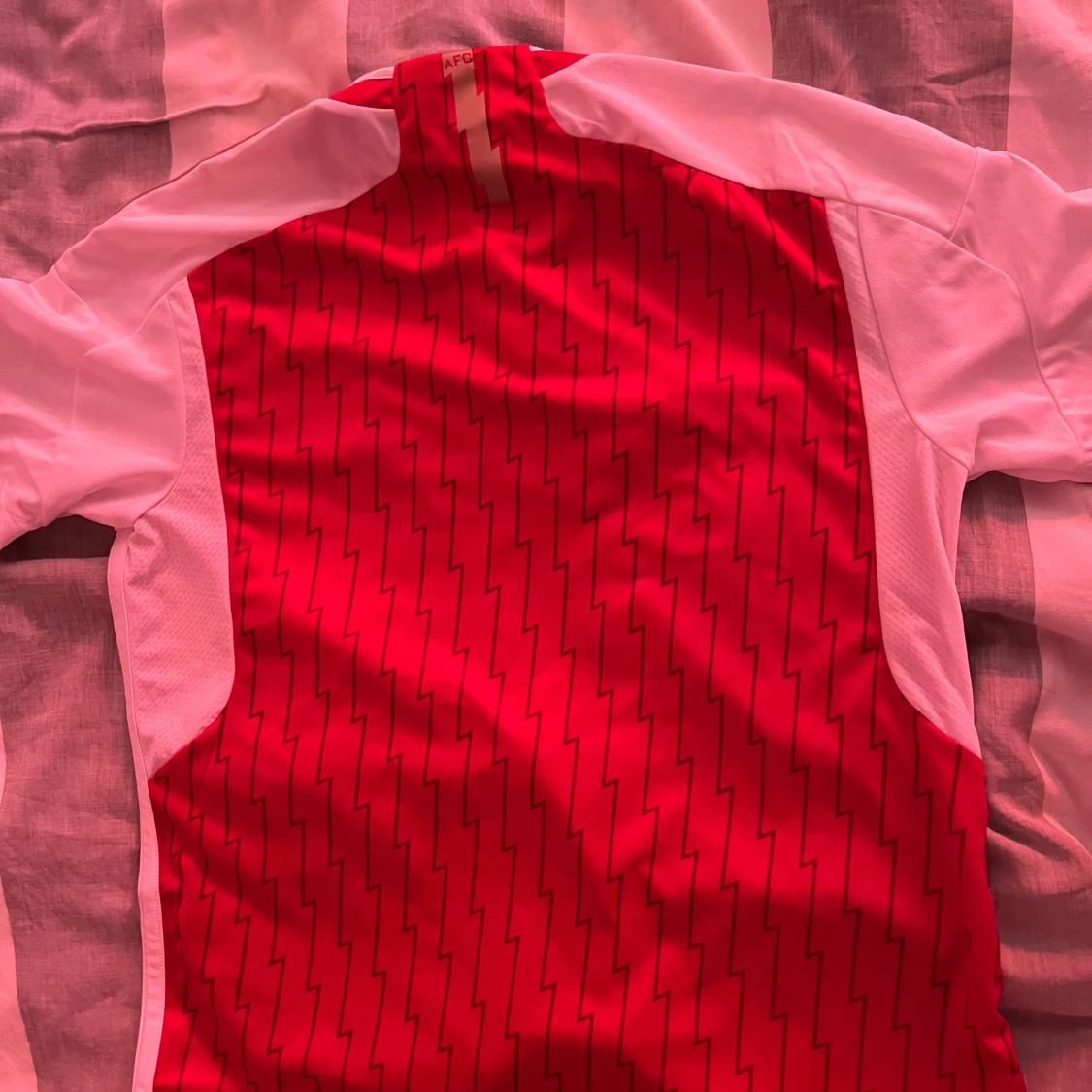 Arsenal hemmatröja - 4