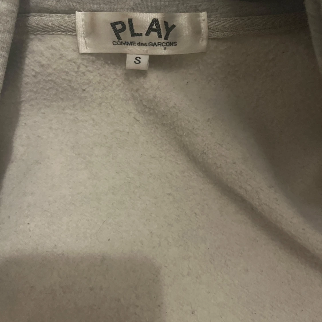 Grå hoodie Comme des Garçons Play - 2