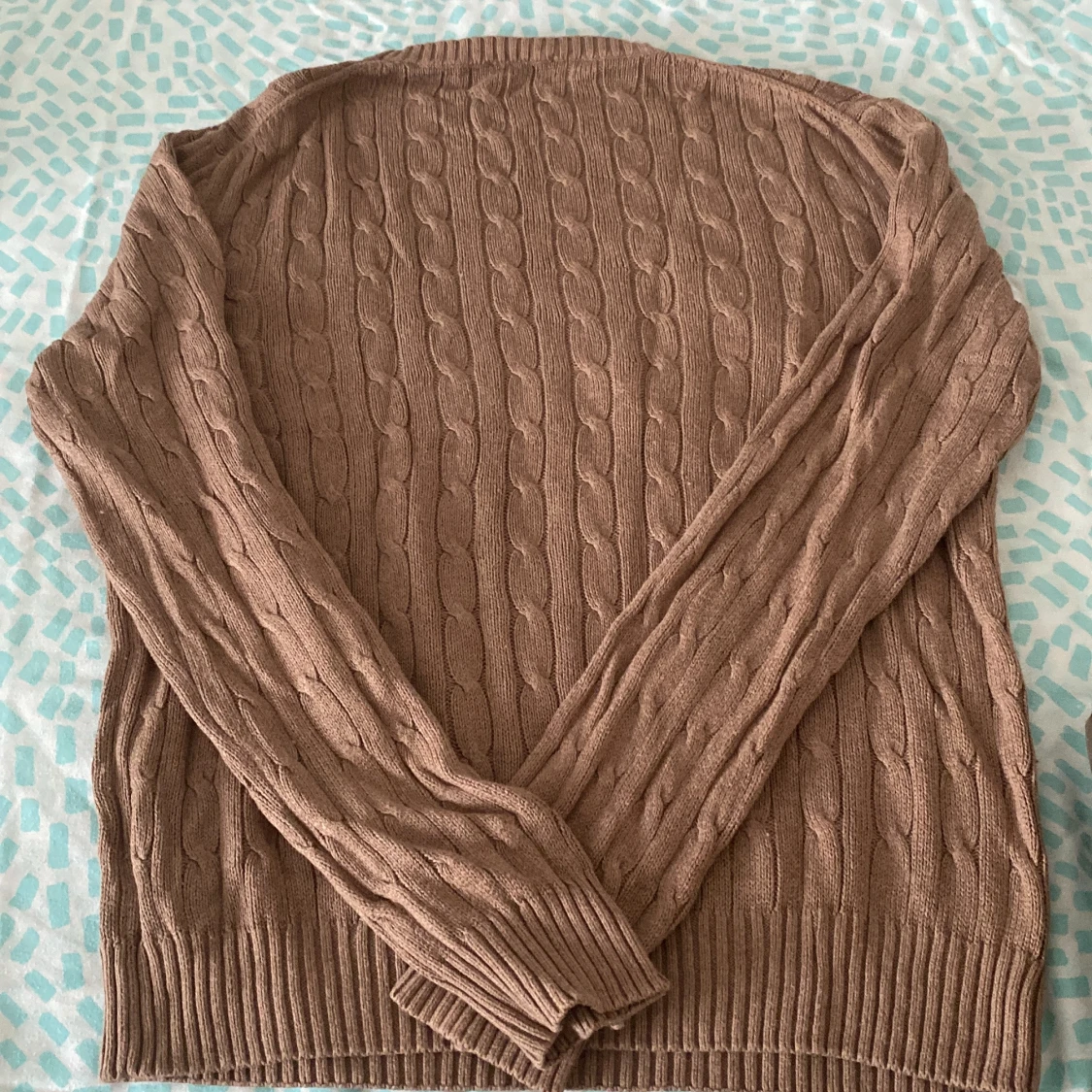 Brun kabelstickad tröja från Batistini - 2