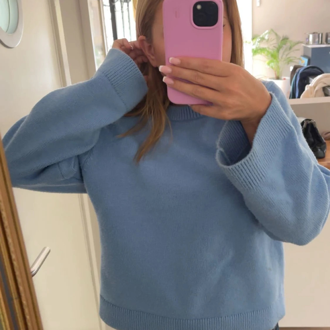 Ljusblå stickad tröja - 1