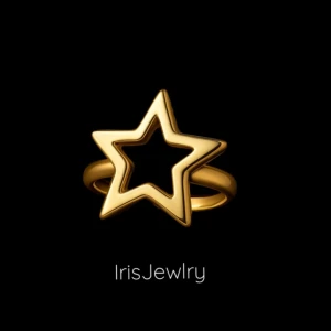 Stjärna ring guld  -  GRATIS GÅVA MED VARGE ORDER!! Supertrendig stockholmsstil tjejer, ring gukd. Gjord av stål, jag svarar och skickar alltid snabbt!