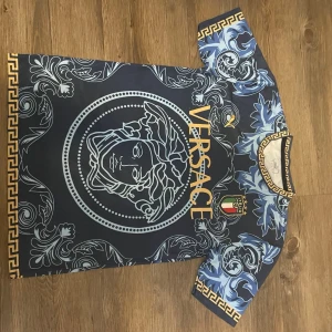 Fotbolls T-Shirt - Fantastisk och helt ny T shirt