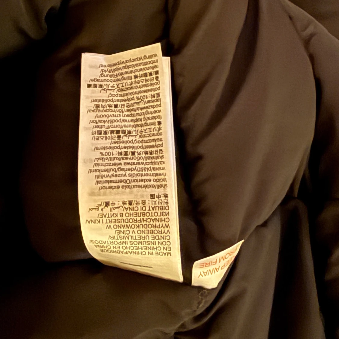 Svart pufferjacka från Tommy Hilfiger - 2