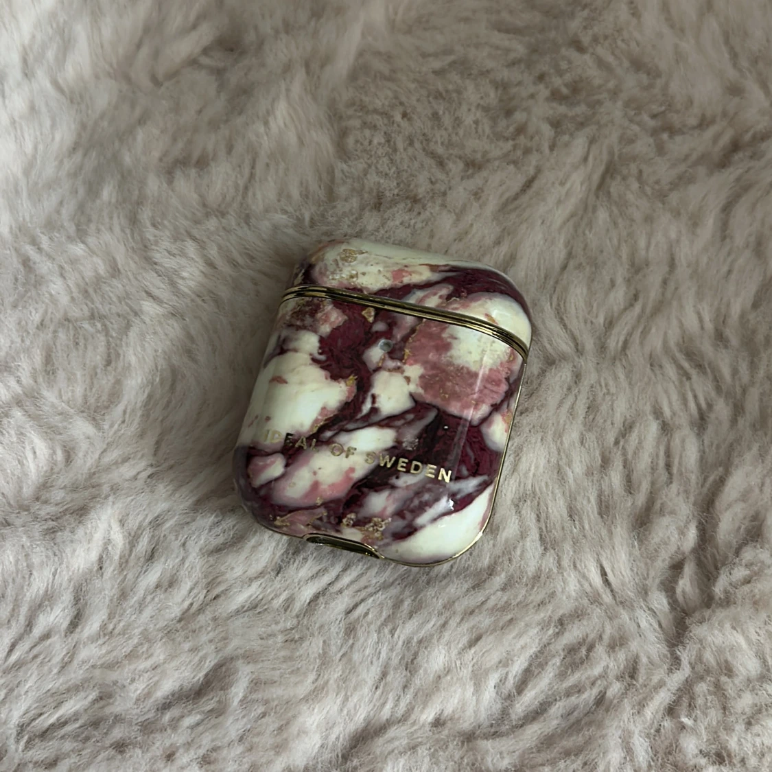 AirPods skal (Gen 2) från iDeal of Sweden Marble case - 2