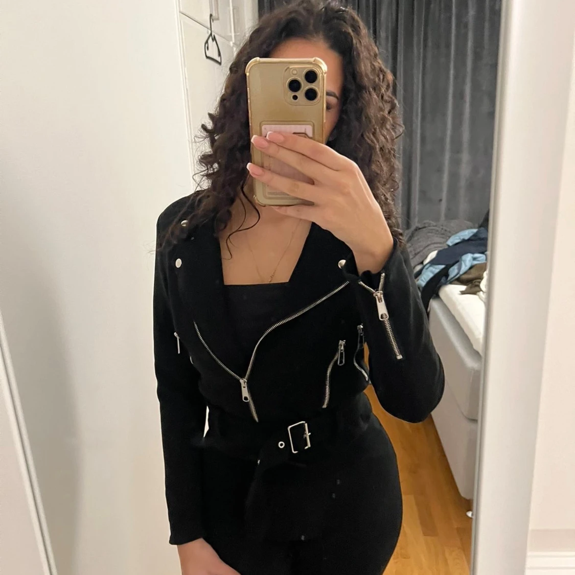 Svart bikerjacka från NLY Trend