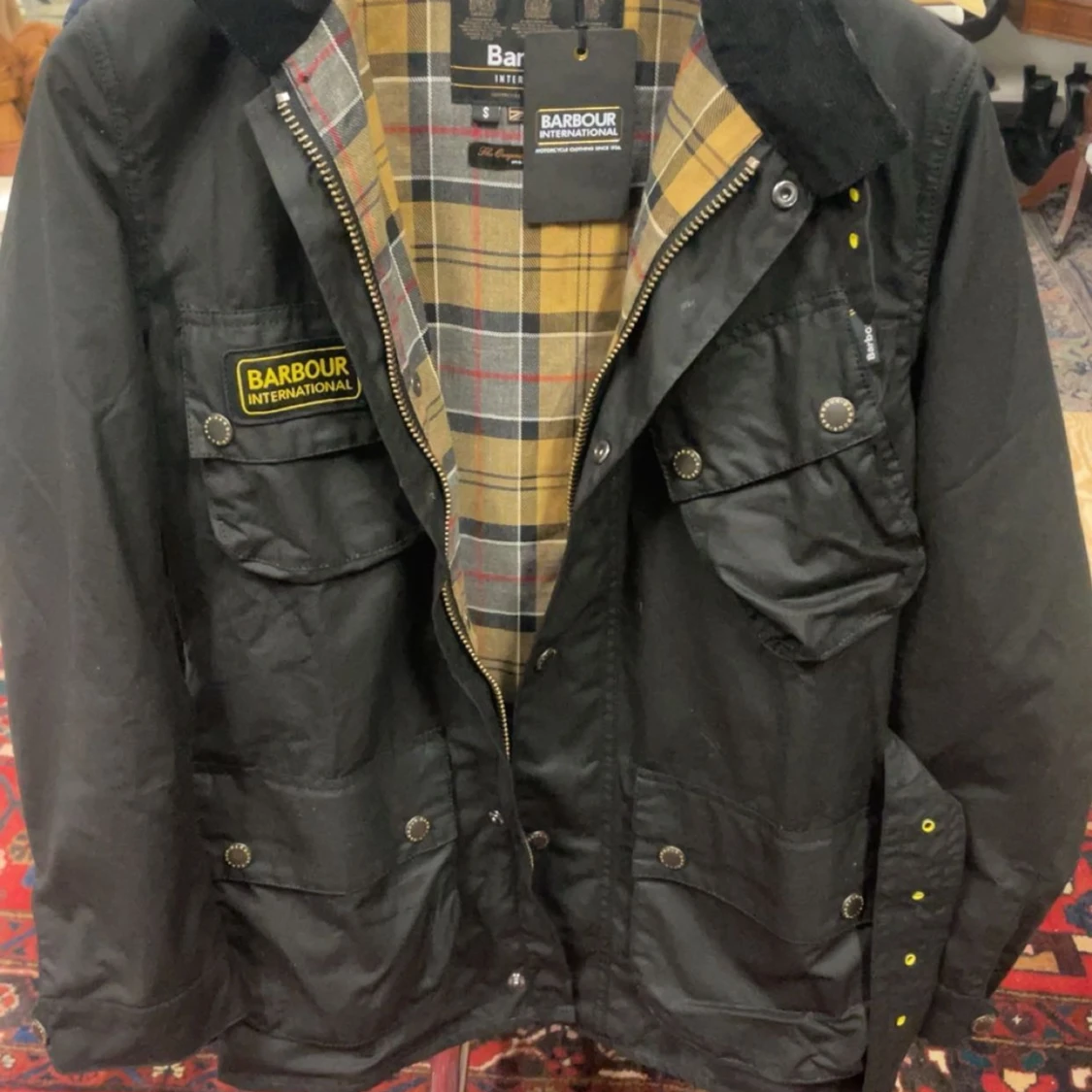 Svart Barbour International jacka S