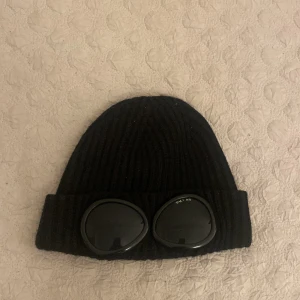 Cp company mössa - pris kan diskuteras💞