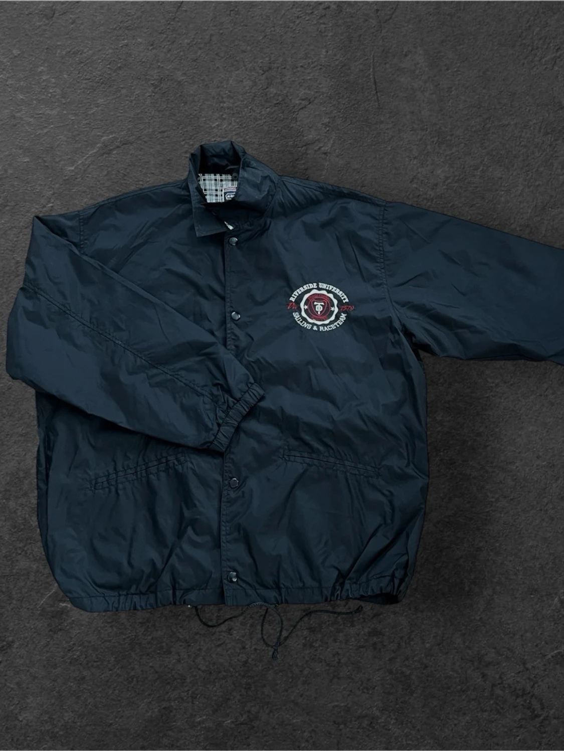 Marinblå vintage vindjacka| Rocky strl M