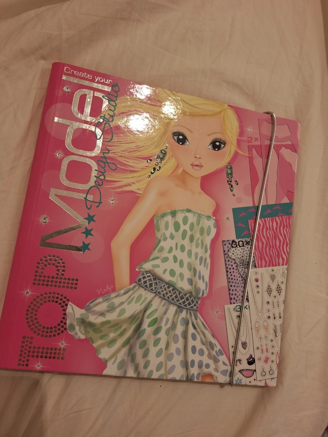 Top Model Design Studio