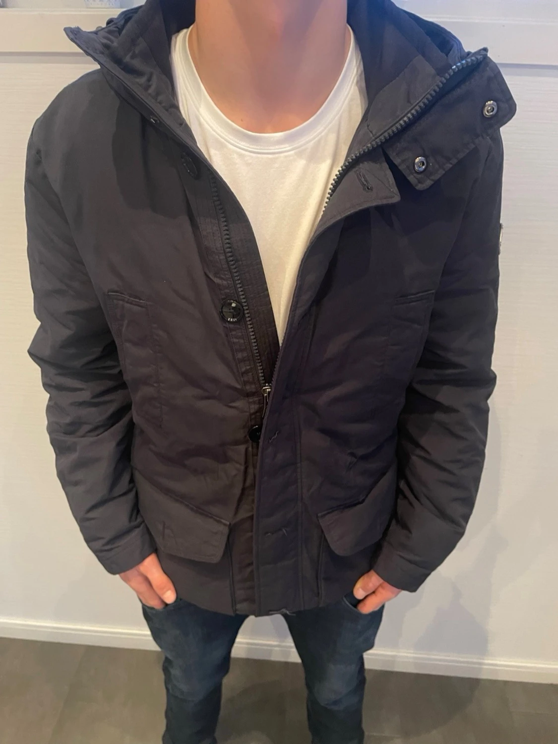 J Lindeberg jacka  - 1