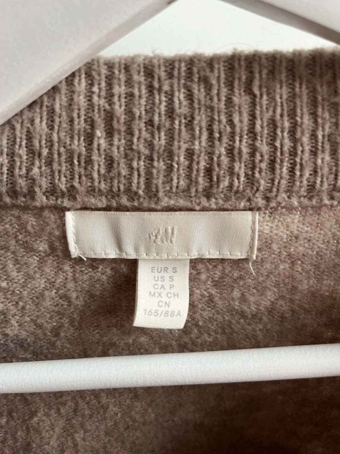 Mörkare Beige stickad tröja från H&M - 2