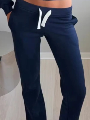 Gina young low waist mjukisbyxor - Använda 3 gånger!❤️