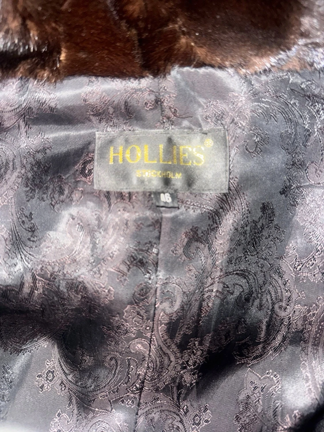 Brun pälsjacka med huva från Hollies - 2