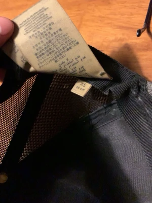 Gucci snake keps XS - Sho, säljer denna feta Gucci kepsen med ett riktigt eld ormmotiv som passar till alla outfits, är sugen på något nytt. Snabb affär = lägre pris så hör av vid minsta fråga!