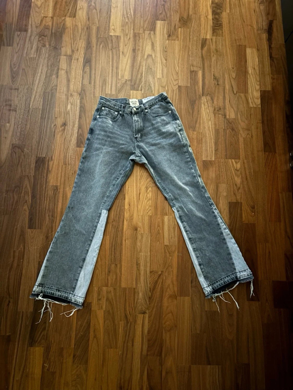 Gallery dept fleard jeans