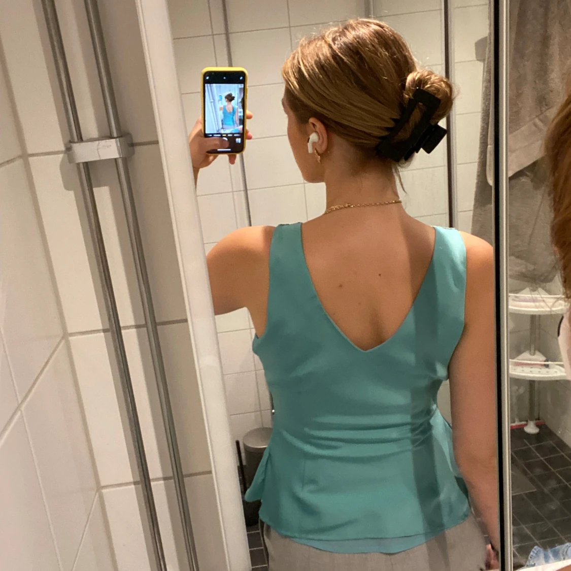 Turkos omlott blus med broderi - 2