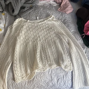 Only  - Jätte snygg spets topp/blus från only 