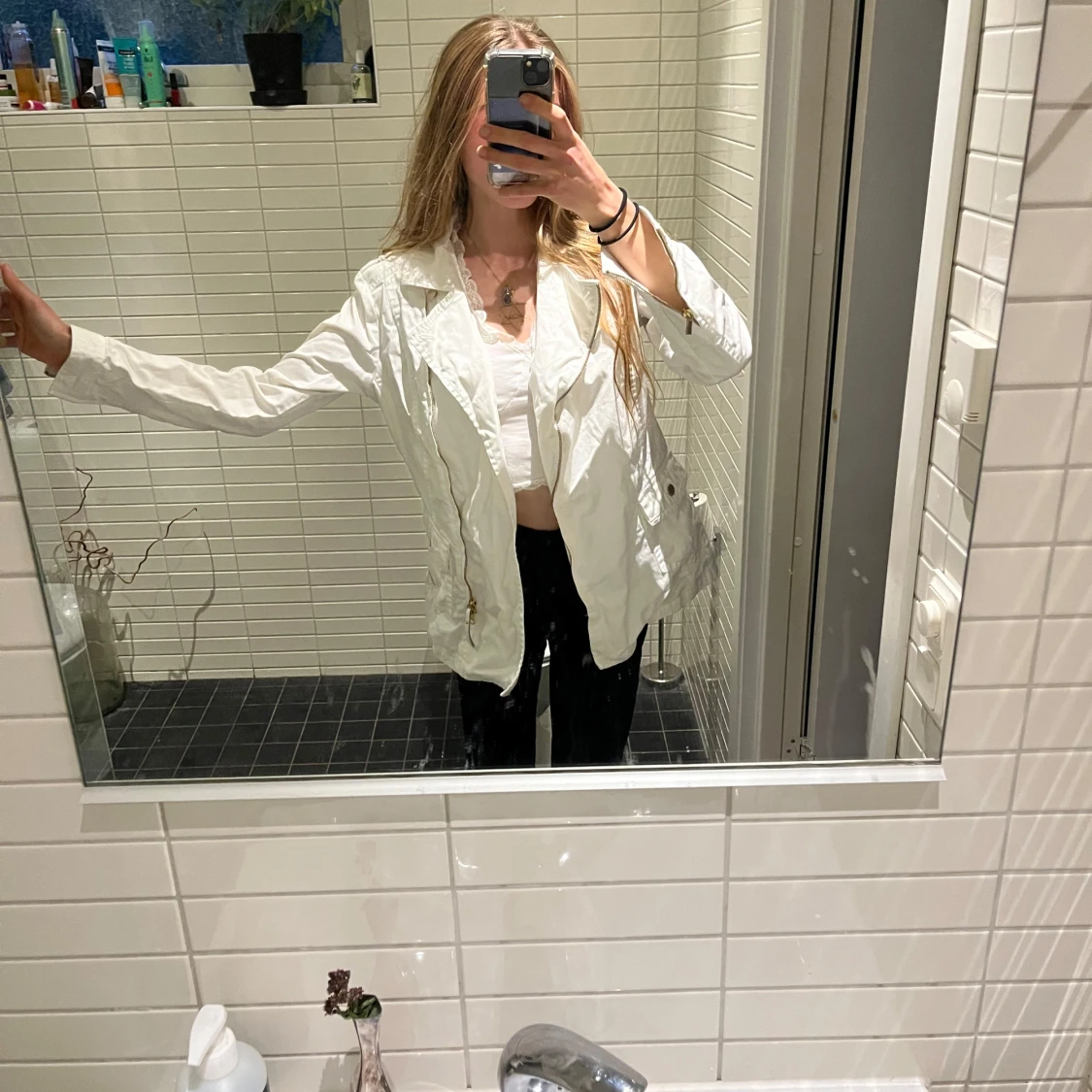 Vit vintage oversized jacka/ kavaj från Armani Jeans