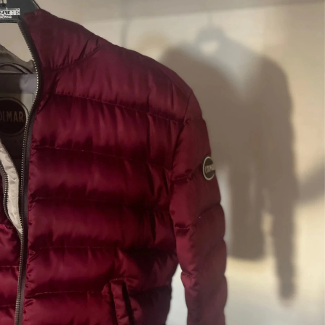 Vinröd dunjacka från Colmar - 2