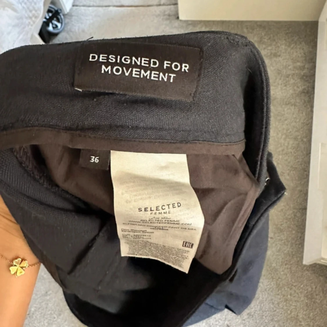 Svarta kostymbyxor Selected Femme - 1