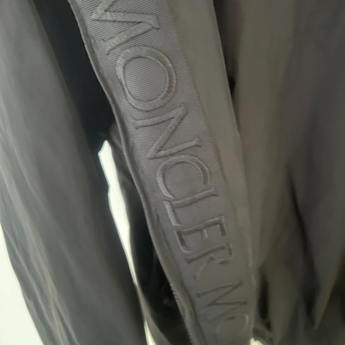 Svart vindjacka från Moncler - 1