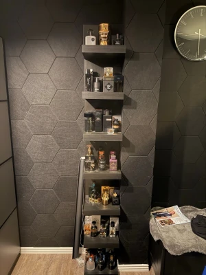 Parfymer - Har att antal parfymer som jag kan tänka mig byta/sälja!