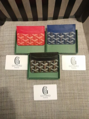 Plånbok - Korthållare.  Lyxig o snygga mönster.