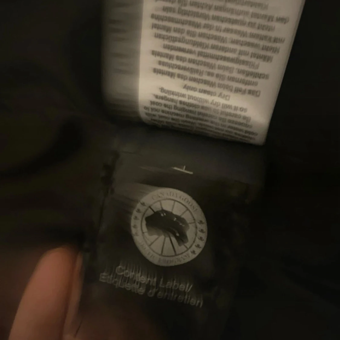 Svart dunjacka från Canada Goose M - 4