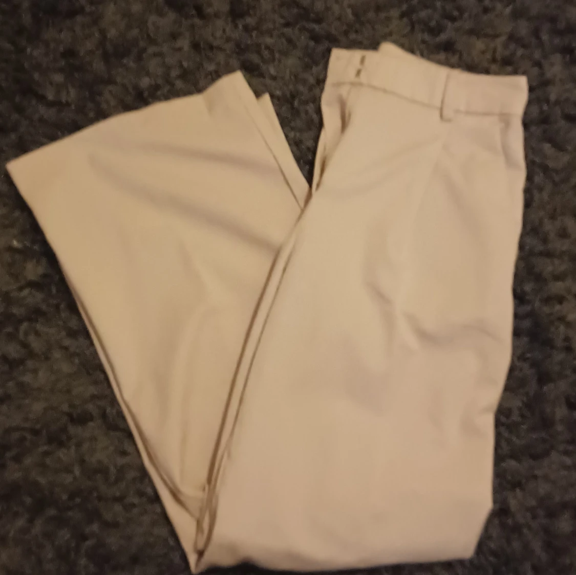 Beiga kostymbyxor - 1