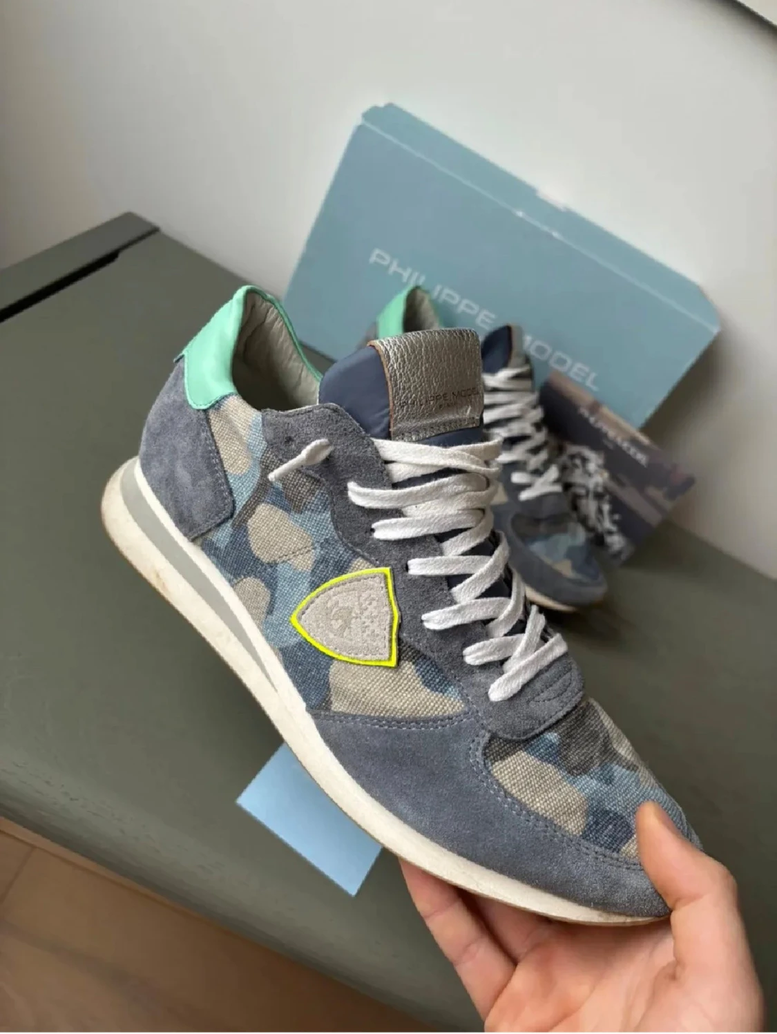 Philippe Model sneakers i blått camo - 1